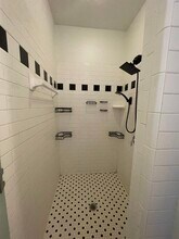 Building Photo - 420 N Adams St