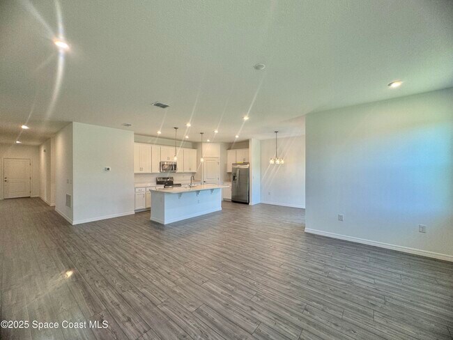 Foto del edificio - 3150 Viridian Cir