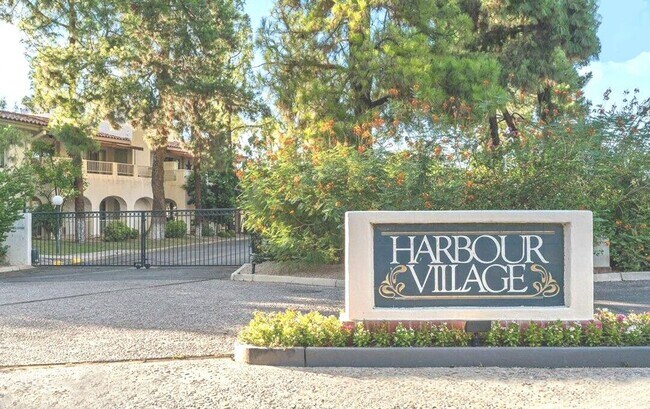 Harbour Village At Tempe Lakes - Harbour Village At Tempe Lakes House