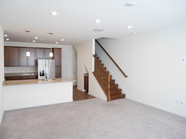 Building Photo - Two Year Old Luxury Condo: Move-in Ready L...