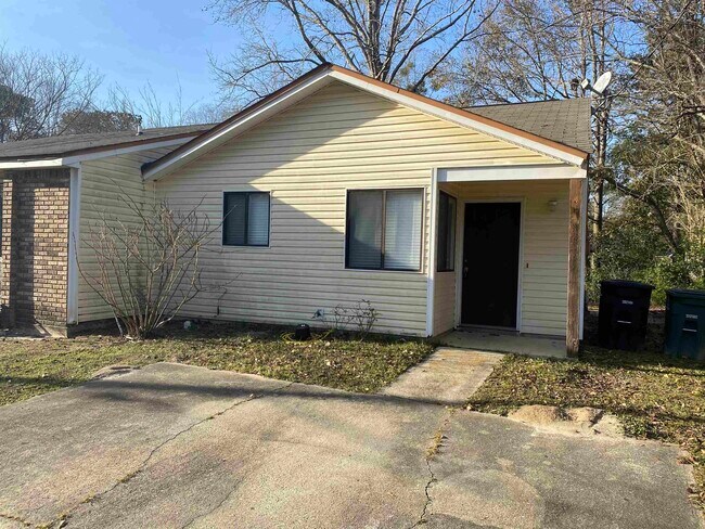 Foto del edificio - 6024 Greenon Ln