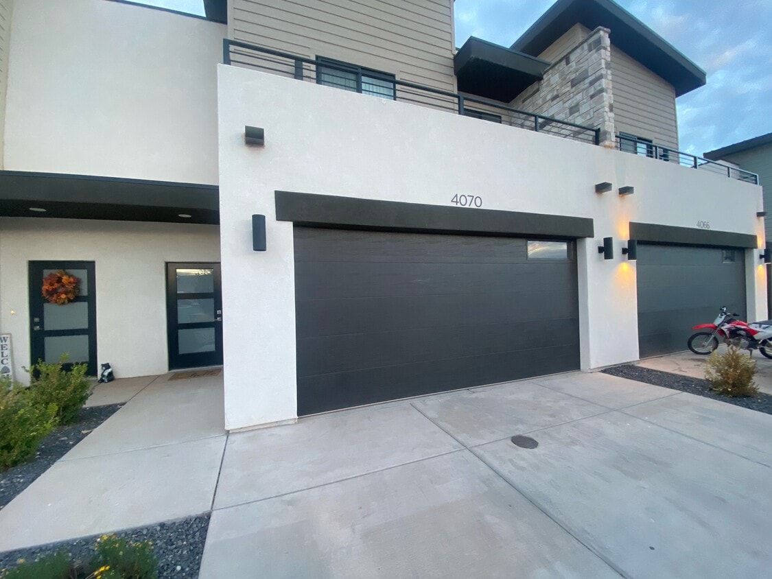 4070 S 545 E, Washington, UT 84780 Townhome Rentals in Washington UT