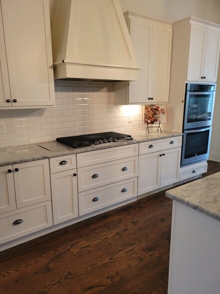 Foto del edificio - 4174 Old Light Cir