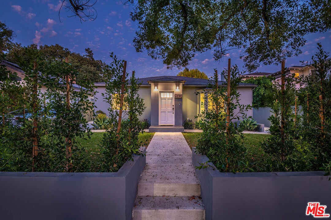 Foto principal - 4370 Beck Ave