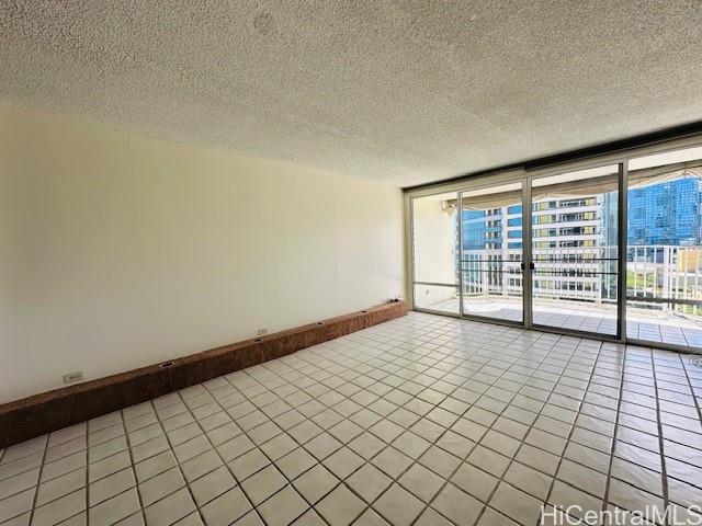 Foto del edificio - 1350 Ala Moana Blvd