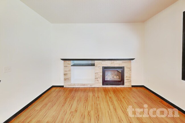 Foto del edificio - 2405 Stonecrest Path NW