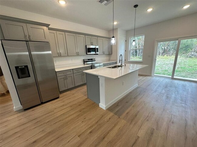 Building Photo - 6807 SW 153rd Pl Rd