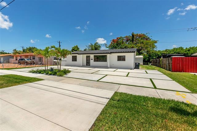 Foto del edificio - 9360 SW 16th St