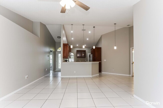 Building Photo - 1202 FRANFORD DR, BRANDON, FL 33511