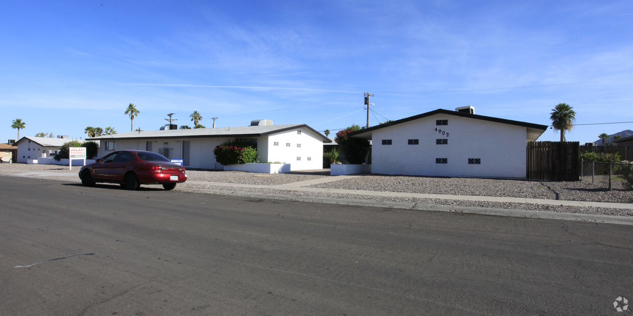 Primary Photo - Galaxy Estates