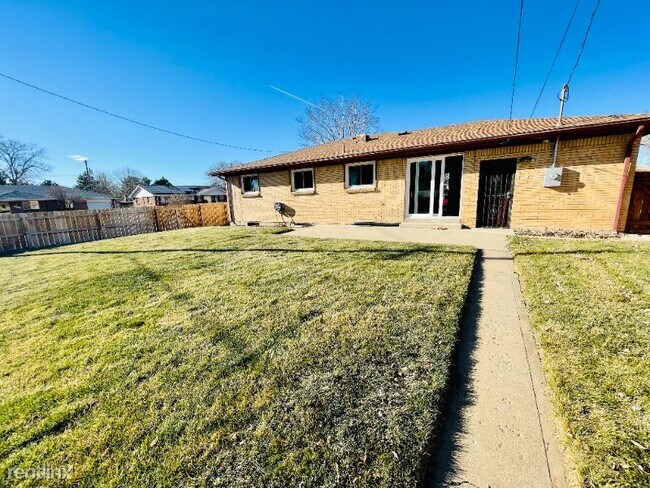 Foto del edificio - 4 br, 2 bath House - 7100 Berthoud St