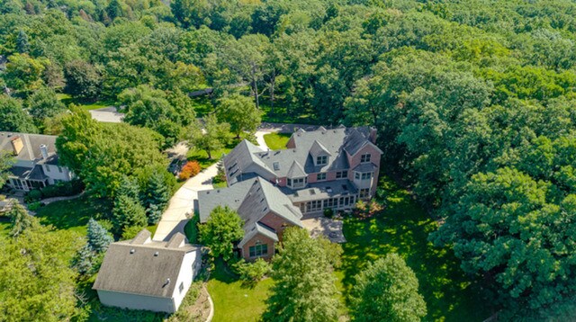 Foto del edificio - 6778 Old College Rd