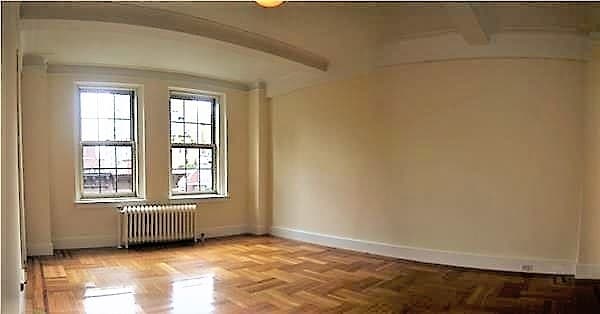 Primary Photo - 27 E 67th St