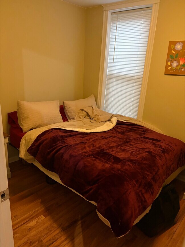 Foto del edificio - 3654 N Marshfield Ave