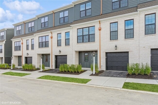 Photo - 403 Cranford Wy Townhome