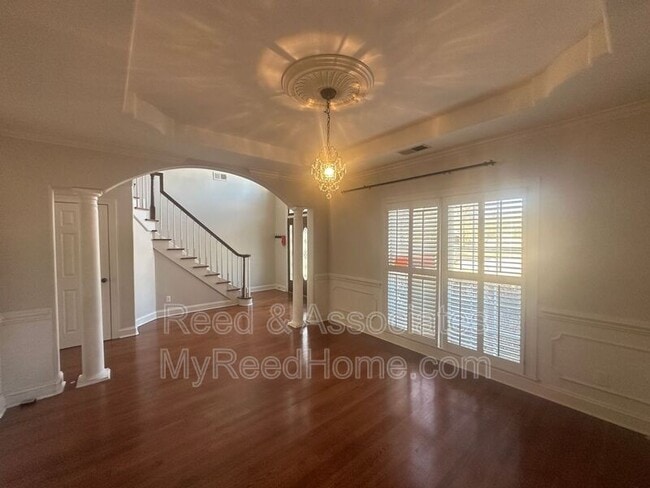 Building Photo - 525 Chickasaw Land Way
