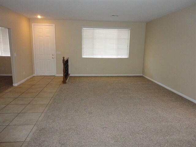 Foto del edificio - 903 Golden Poppy St