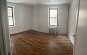 Foto principal - 140-18 Ash Ave