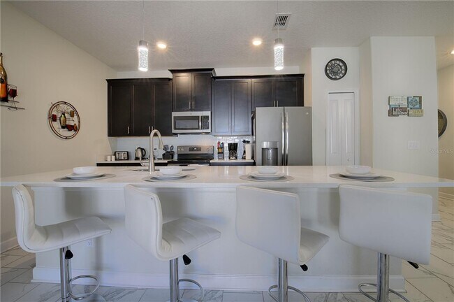 Building Photo - 1566 Plunker Dr