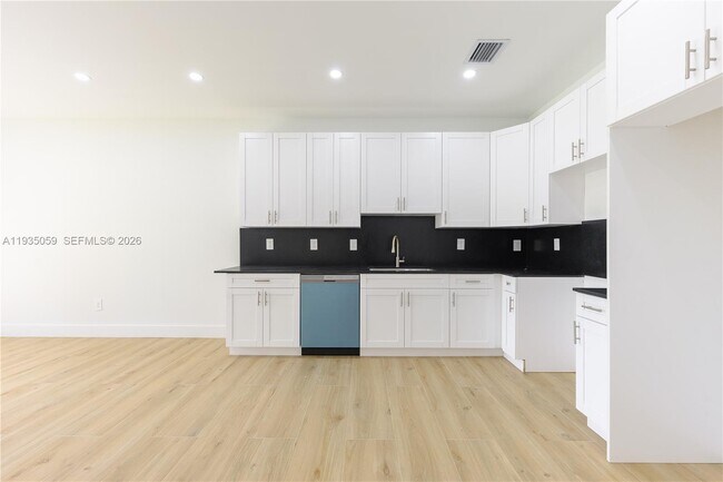 Building Photo - 1864 NW 91st St