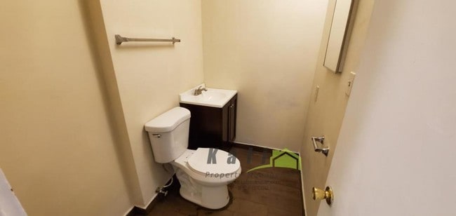 Building Photo - 941 Cuyamaca Ave