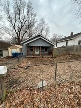 Building Photo - 606 Anderson St