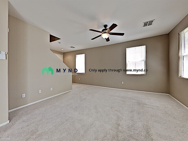 Foto del edificio - 3913 Prescott Pines St