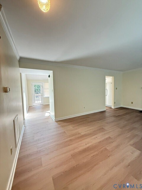 Building Photo - 10405 Gibsons Landing Dr