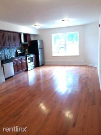Foto del edificio - 3 br, 1 bath 4plex - 3829 Baring St #4