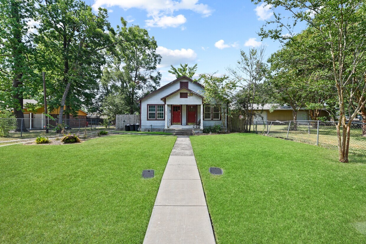 Foto principal - 154 Willow St