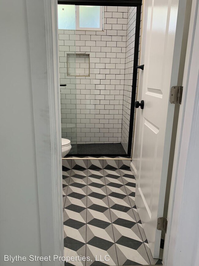 Foto del edificio - 436 W Imperial Ave