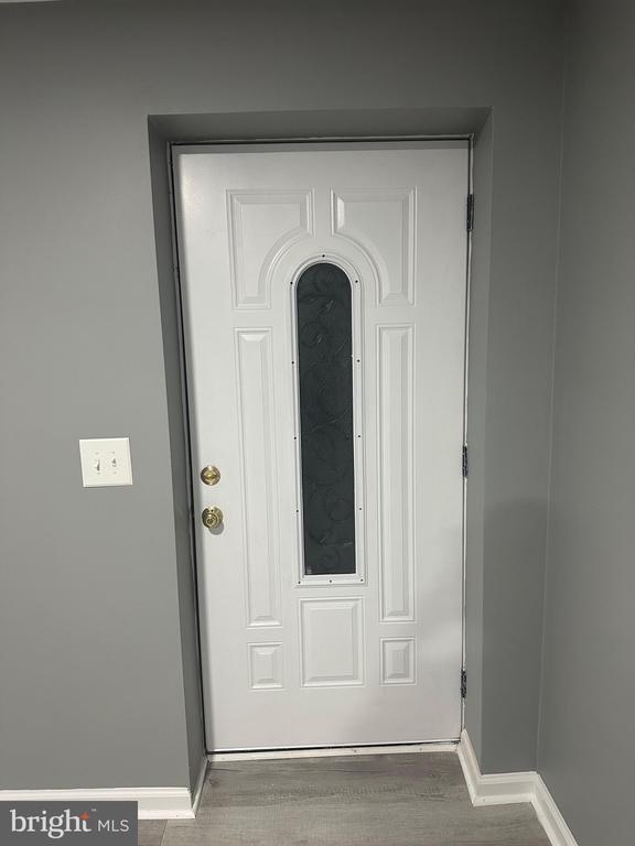 Building Photo - 5 Jonquil Pl