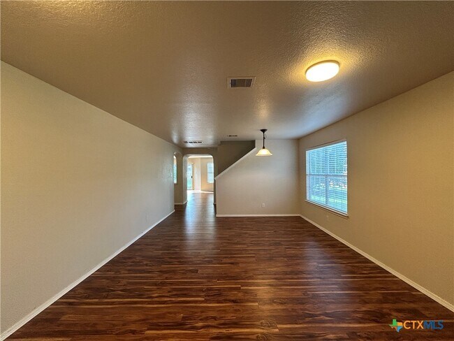 Foto del edificio - 424 Copper Hill Dr