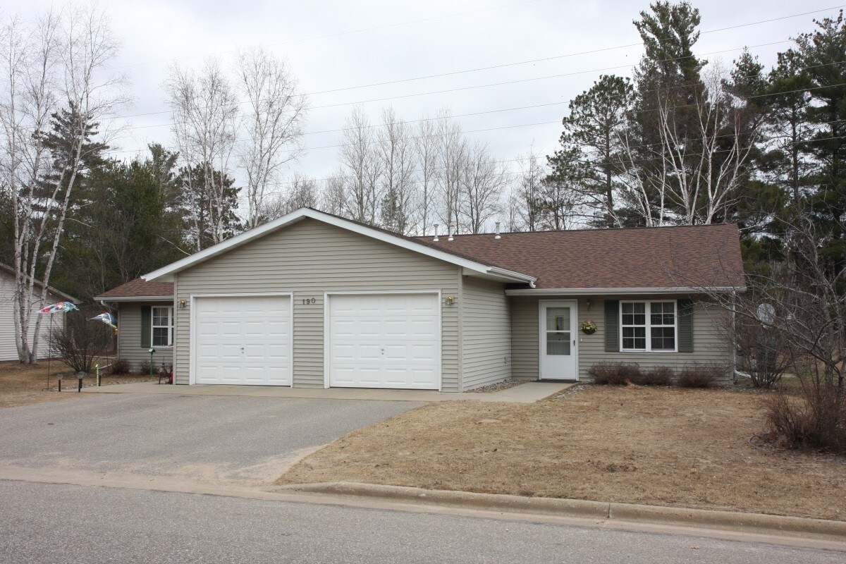 Primary Photo - 190 W Hill Rd