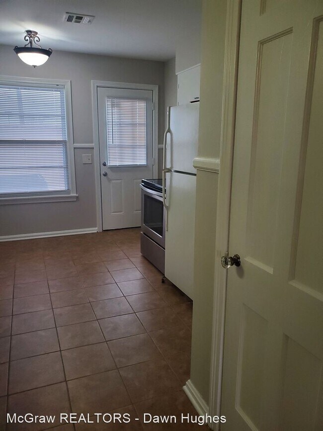 Foto del edificio - 1 br, 1 bath House - 1427 S. Terrace Drive