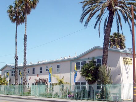 Foto del edificio - 10600 S Inglewood Ave