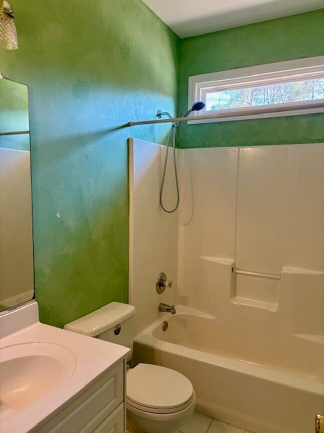 Foto del edificio - AVAILABLE NOW - 3 Bedroom 2.5 Bath Home in North Augusta!