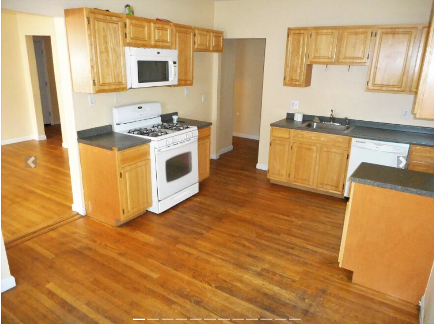 Foto principal - 114 Greenbrier St