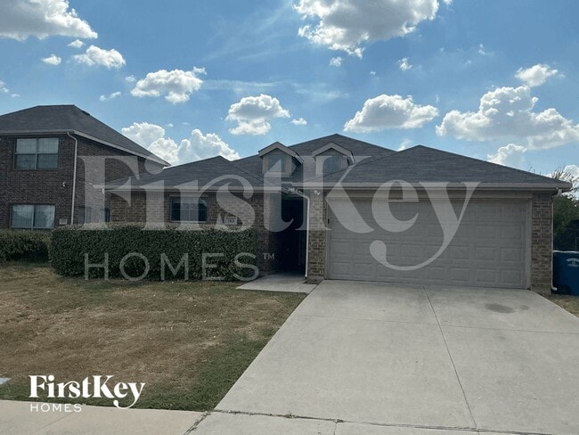 Building Photo - 15626 Gatsby Ln