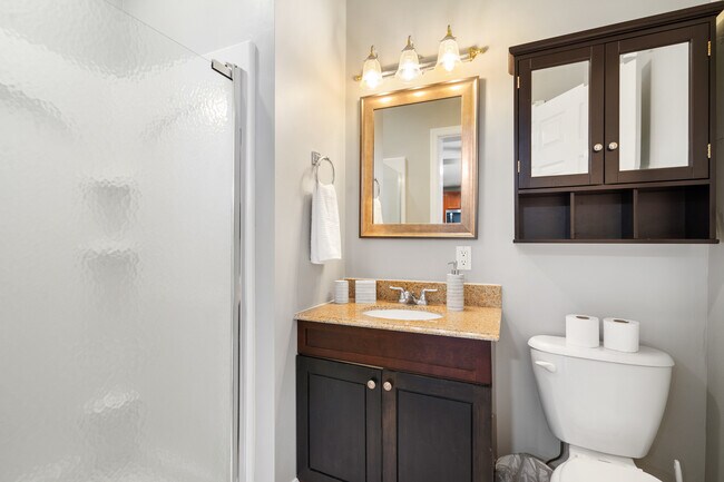 Building Photo - 19 Telescope St