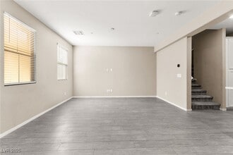 Building Photo - 49 Alamere Falls Dr