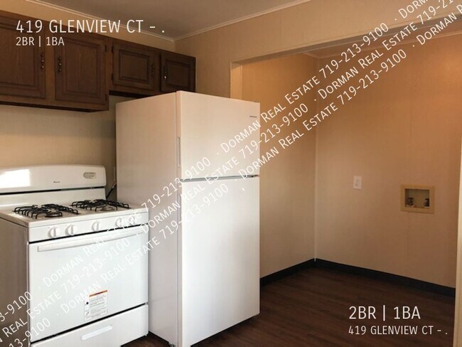 Foto del edificio - 419 GLENVIEW CT-.