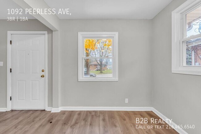 Building Photo - 1092 Peerless Ave