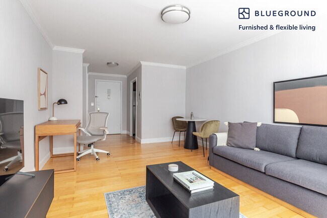 Foto del edificio - 50 W 97th St