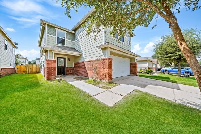 Building Photo - 20719 Fair Castle Dr