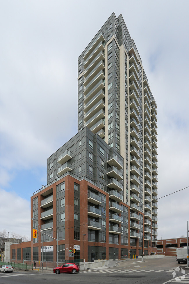 Building Photo - 1400 Dupont St