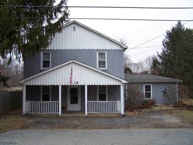 Building Photo - 38 Decatur St