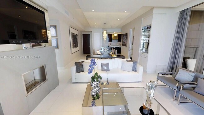 Foto del edificio - 9701 Collins Ave