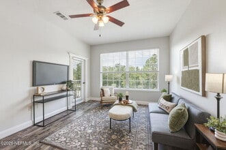Building Photo - 7990 Baymeadows Rd