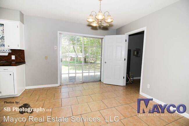 Building Photo - 4 br, 1.5 bath House - 9461 McAdoo